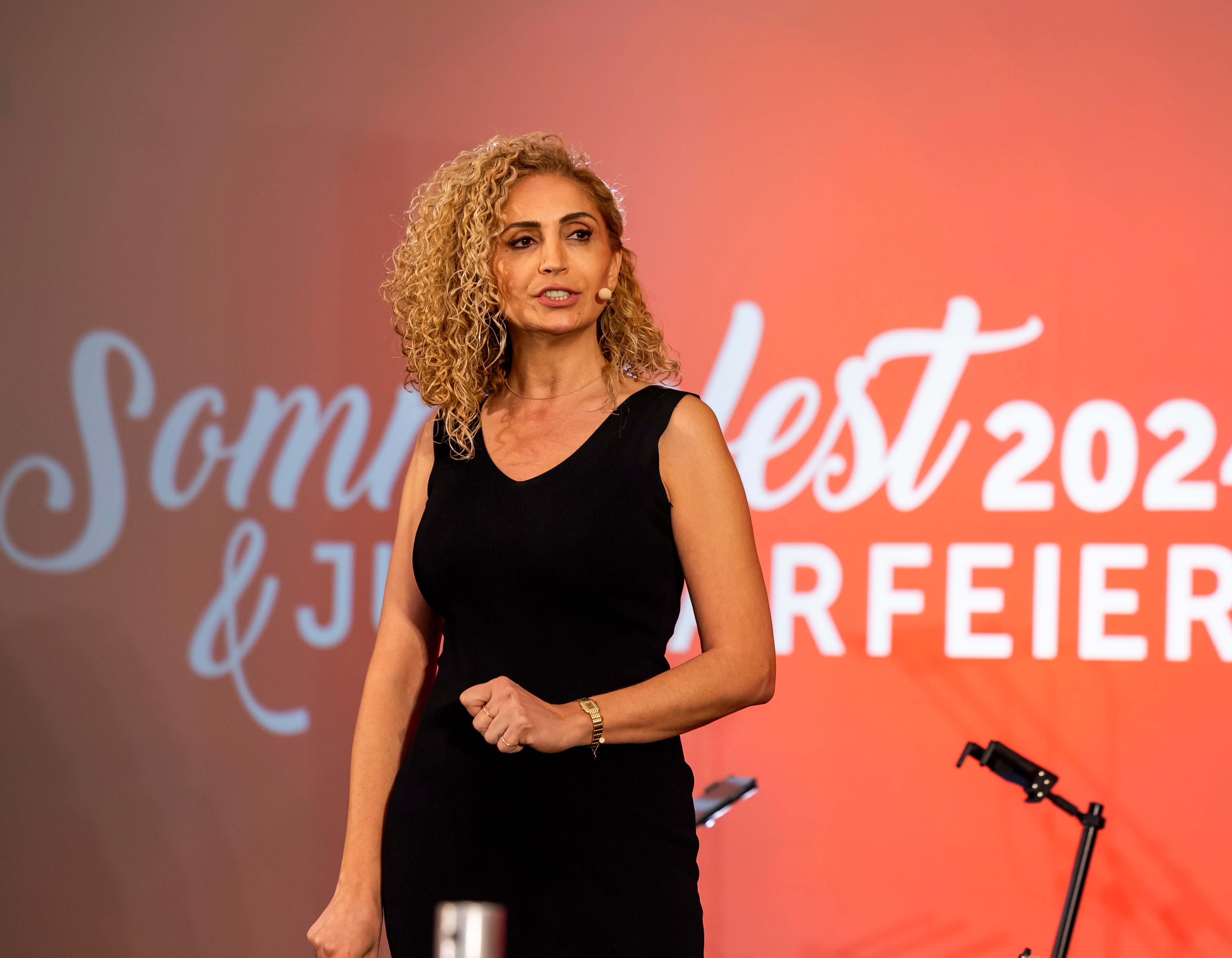 Eser Akbaba Portrait